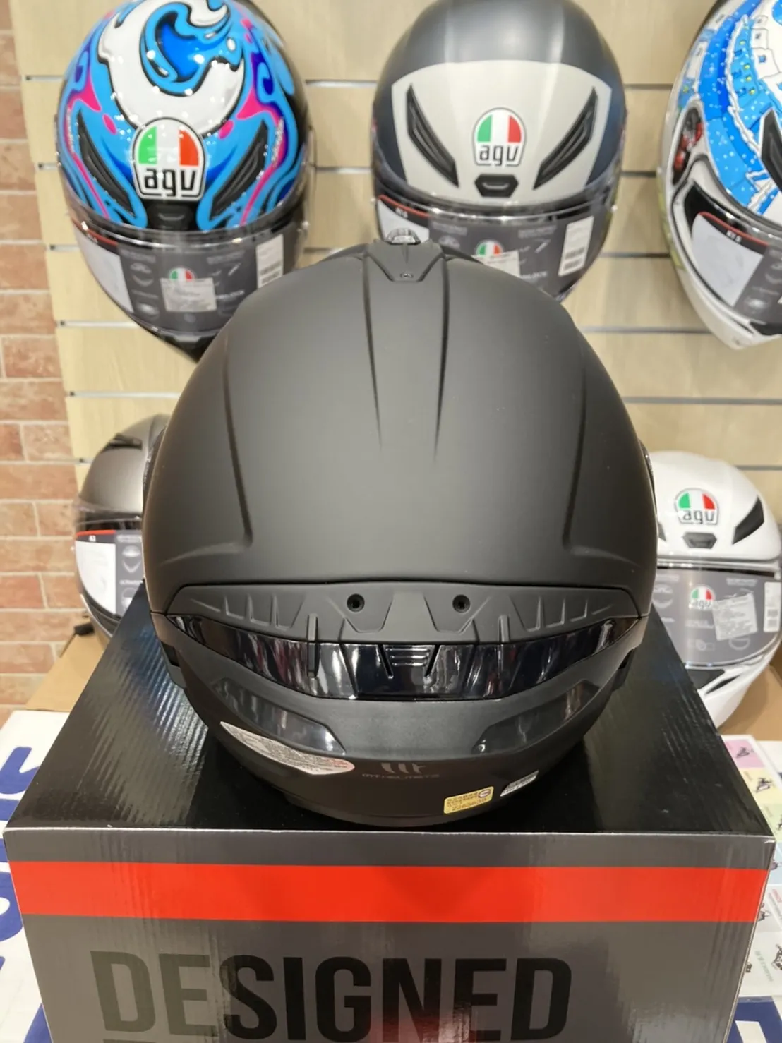 西班牙 MT COSMO SV 星際 磨砂黑 消光黑 3/4半罩安全帽 快拆式鏡片 內墨鏡 鴨尾 亞版公司貨