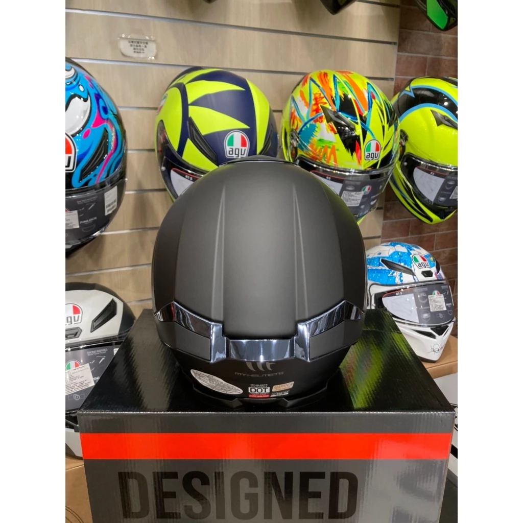 西班牙 MT THUNDER 4 SV 雷神4 消光黑 素色 全罩 安全帽 進口帽 公司貨 送多層膜鏡片