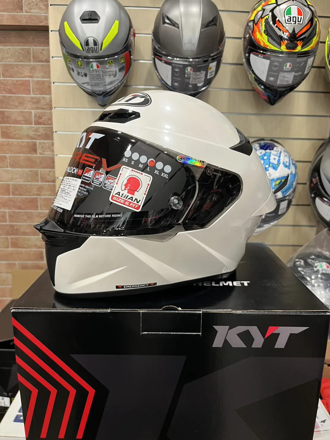 KYT TT-REVO TT-R 素色 珍珠白 素白 全罩式 安全帽 送燻黑押尾 公司貨 TTR