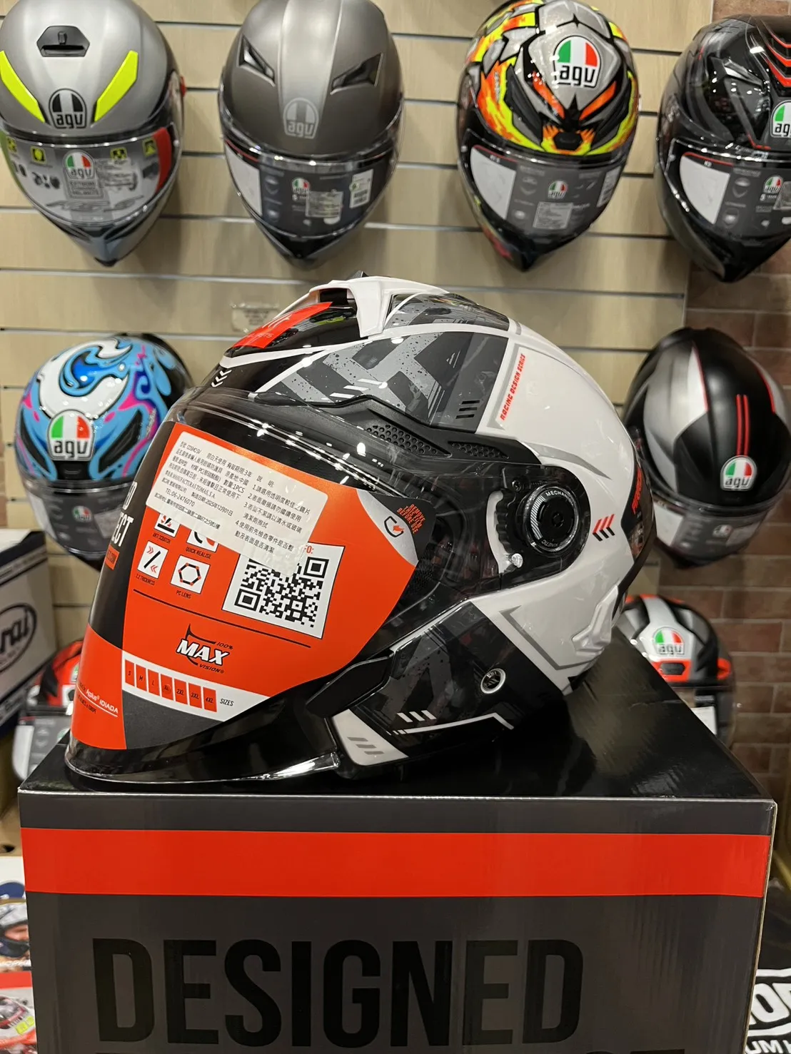 西班牙 MT COSMO SV 星際 黑白灰方向 3/4半罩 安全帽 快拆式鏡片 內墨鏡 鴨尾 亞版公司貨