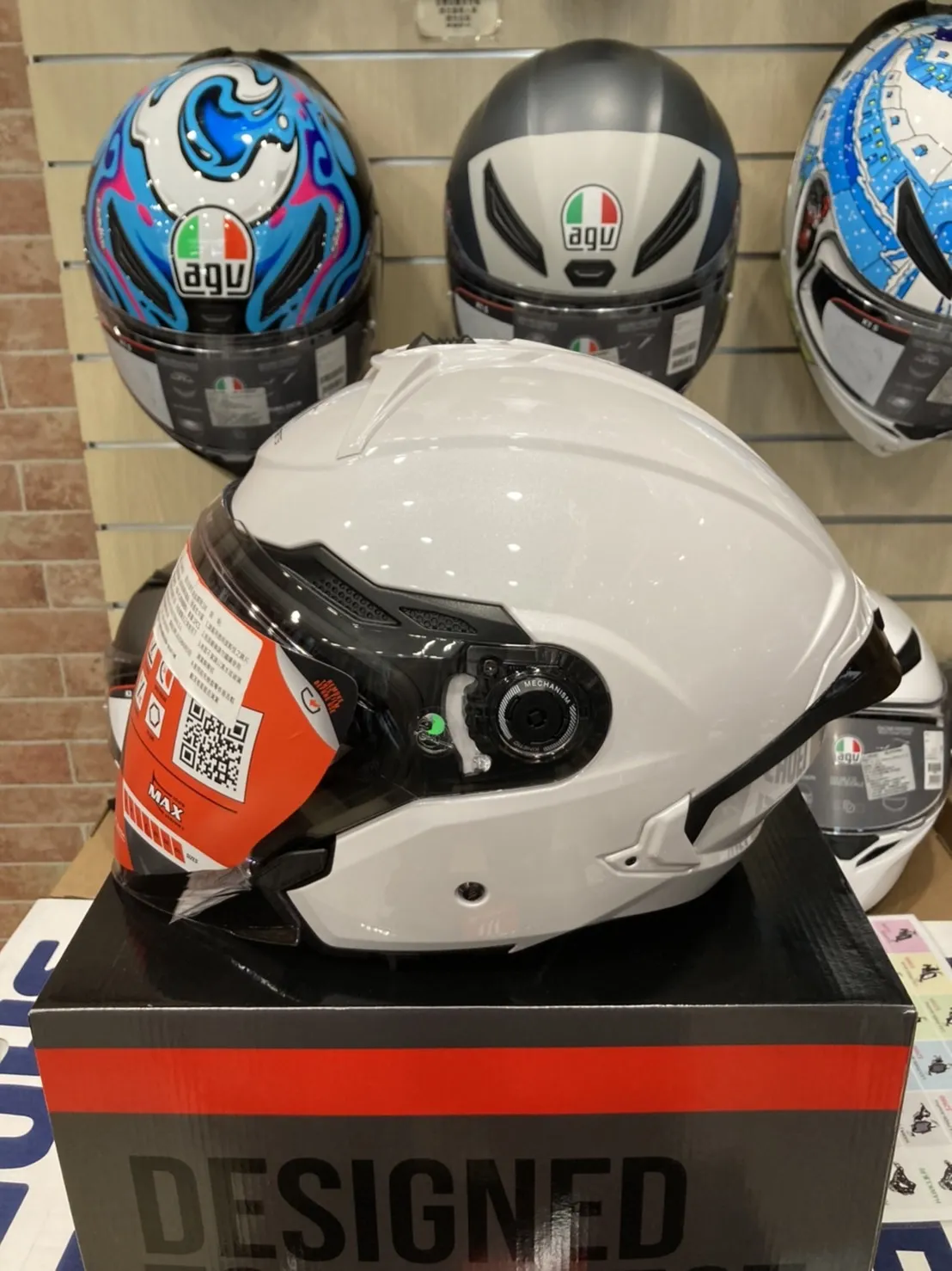西班牙 MT COSMO SV 星際 珍珠白 3/4半罩 安全帽 快拆式鏡片 內墨鏡 鴨尾 亞版公司貨