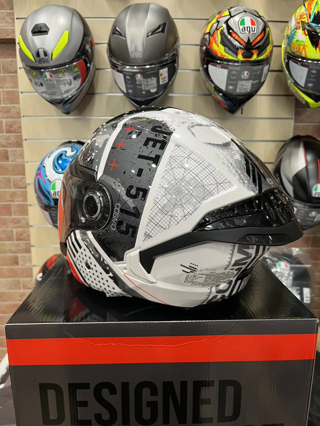 西班牙 MT COSMO SV 星際 灰黑白迷戀 3/4半罩 安全帽 快拆式鏡片 內墨鏡 鴨尾 亞版公司貨