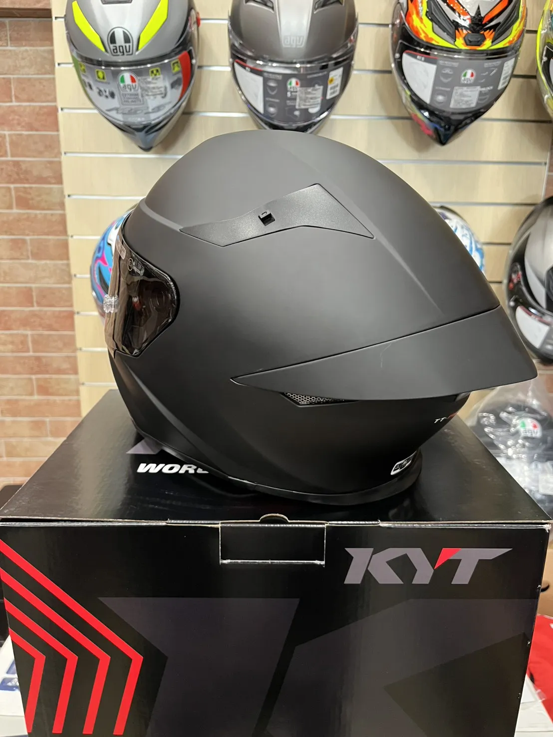 KYT TT-REVO TT-R 素色 霧面黑 消光黑 全罩式 安全帽 送燻黑押尾 公司貨 TTR