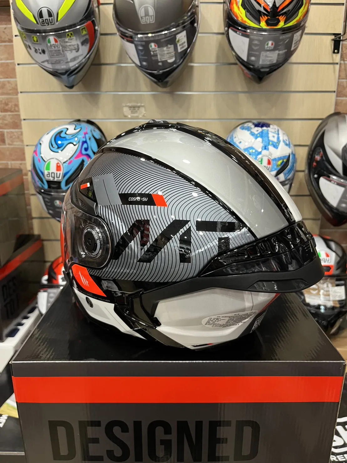 西班牙 MT COSMO SV 星際 黑白分明 3/4半罩 安全帽 快拆式鏡片 內墨鏡 鴨尾 亞版公司貨