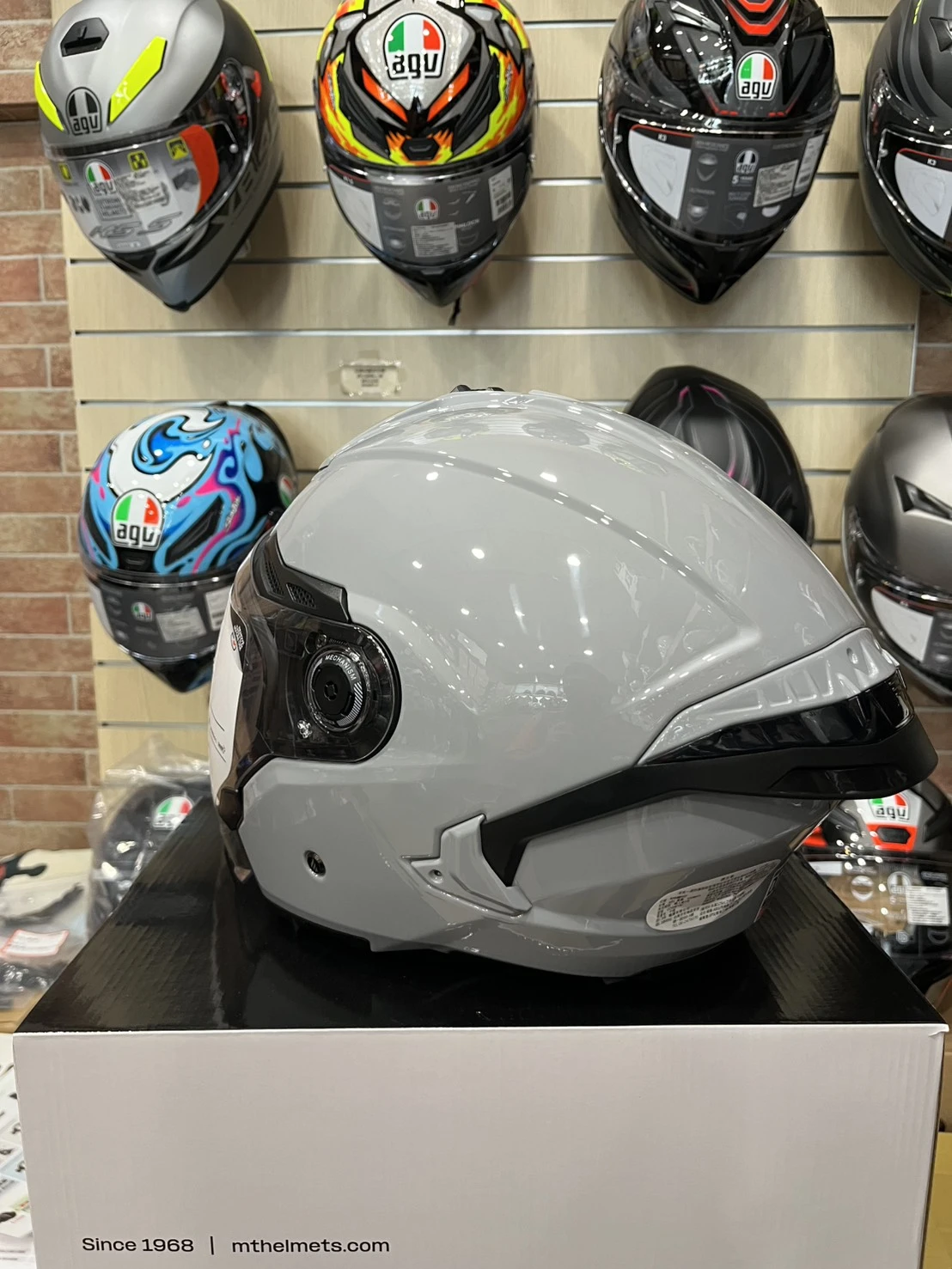 西班牙 MT COSMO SV 星際 水泥灰 3/4半罩安全帽 快拆式鏡片 內墨鏡 鴨尾 亞版公司貨