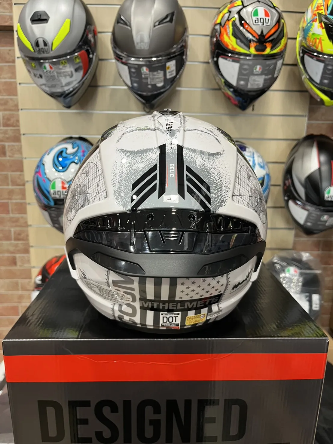 西班牙 MT COSMO SV 星際 灰黑白迷戀 3/4半罩 安全帽 快拆式鏡片 內墨鏡 鴨尾 亞版公司貨