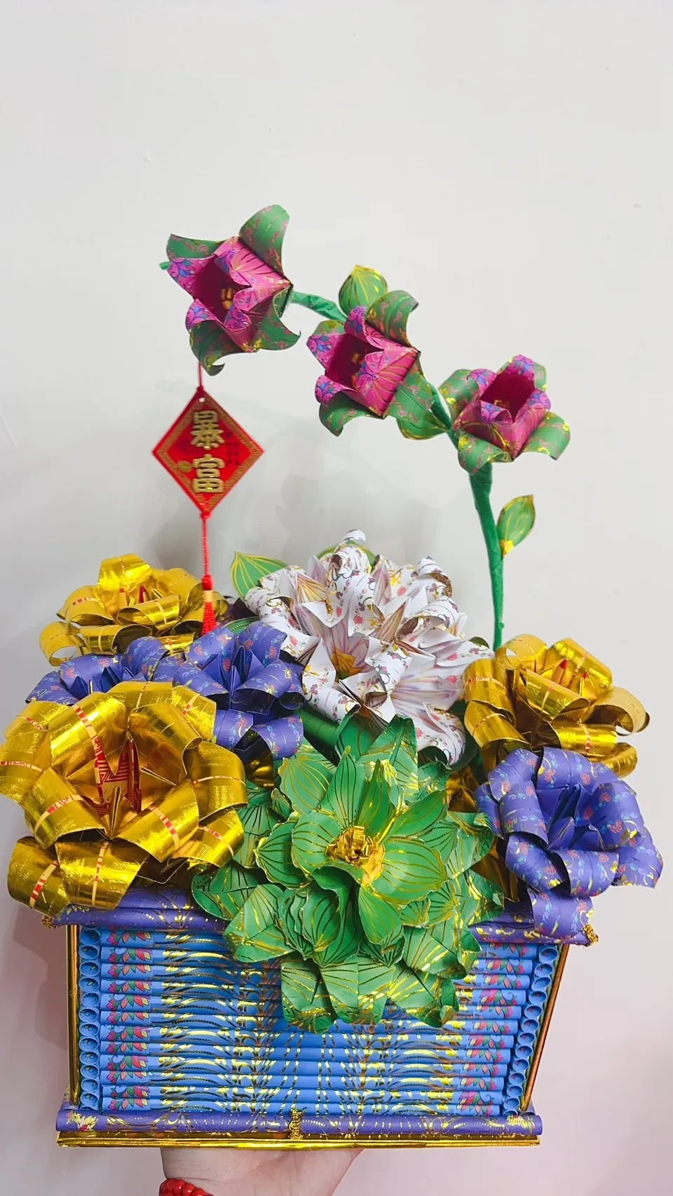 百合桃緣財寶盆