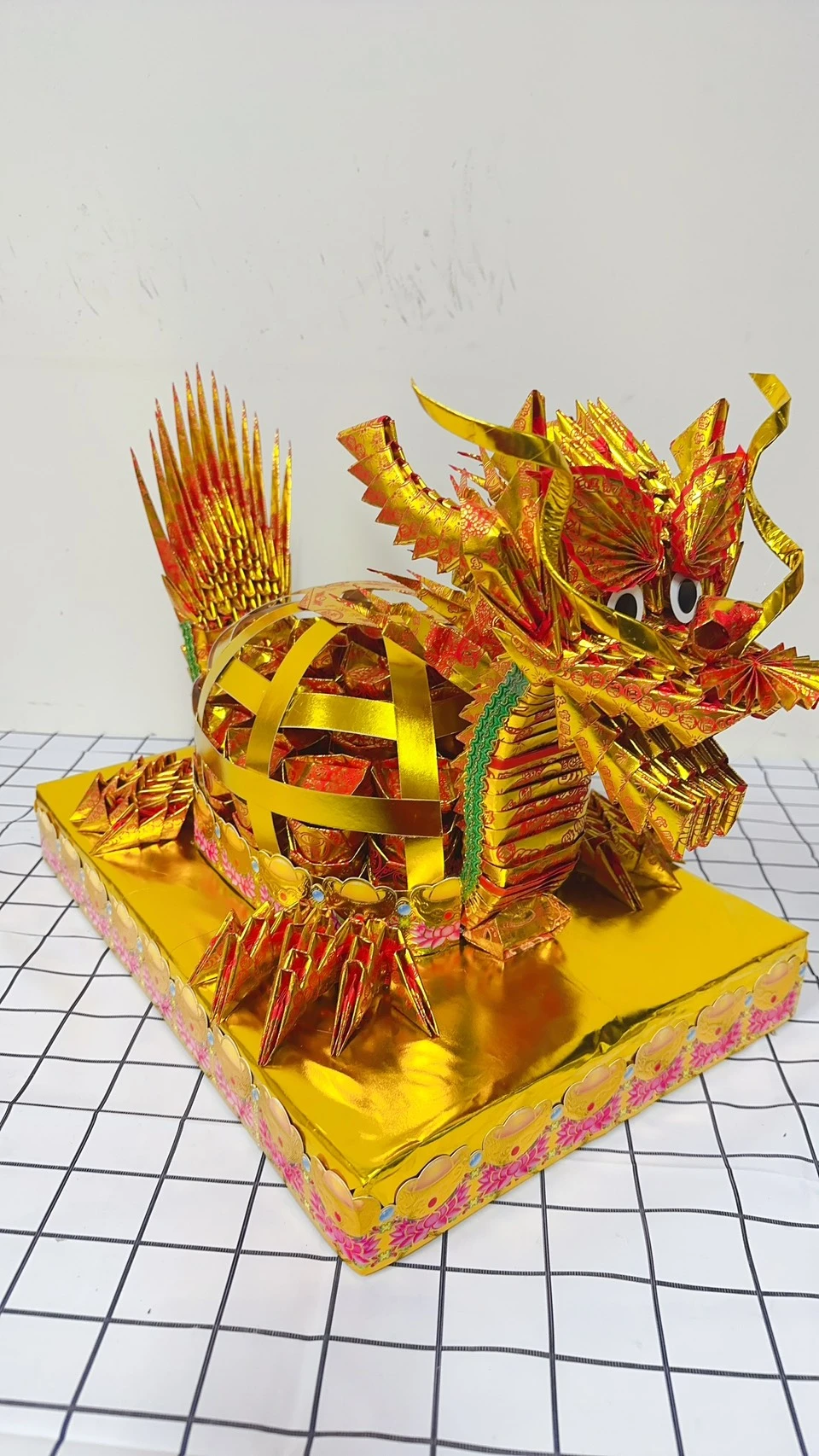 龍龜獻瑞
