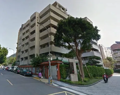 外牆翻修跟重做磁磚哪個比較好？台北外牆磁磚修補｜松山區外牆磁磚修補｜