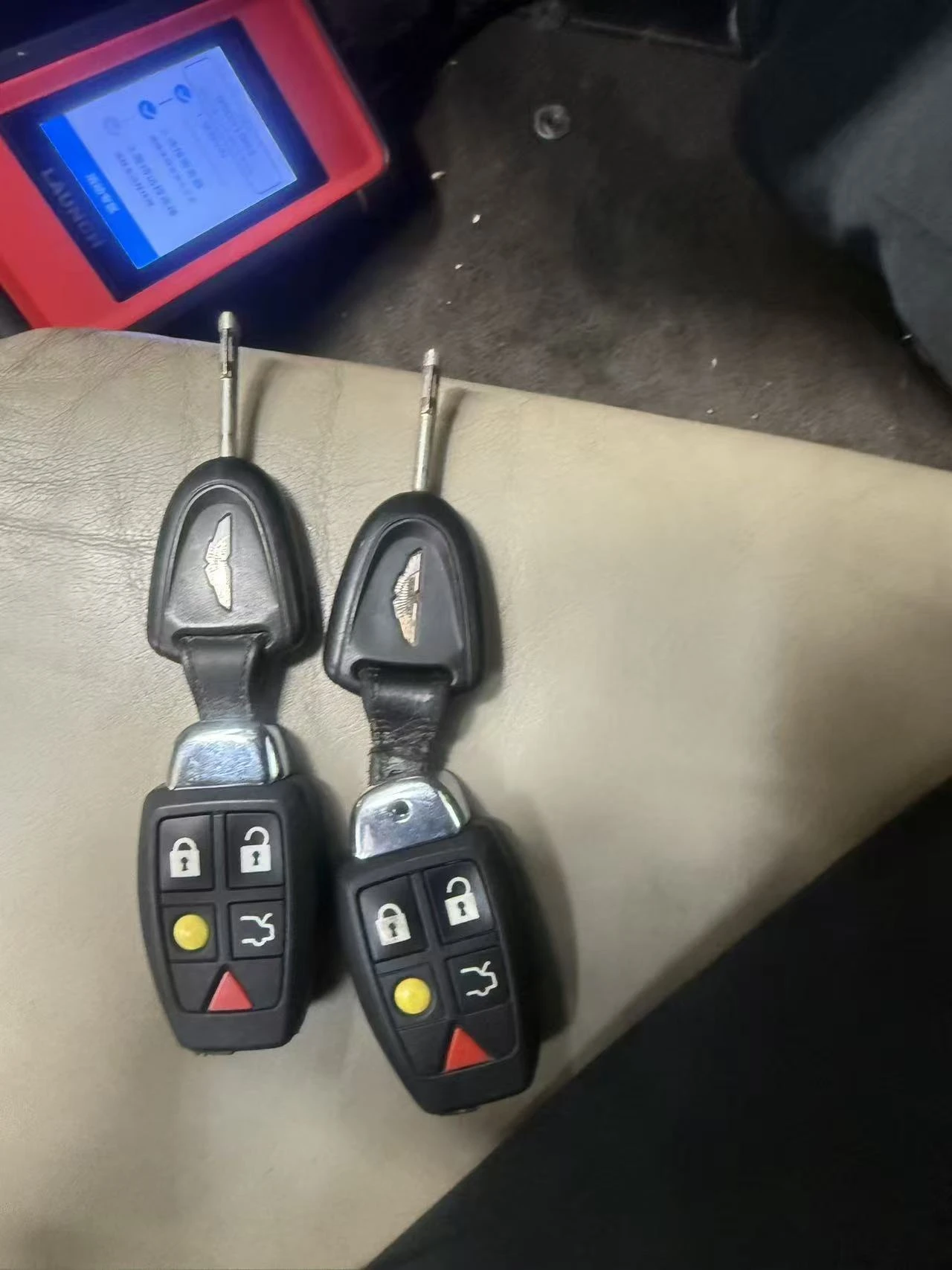 ASTON MARTIN DB9 ECU 編程