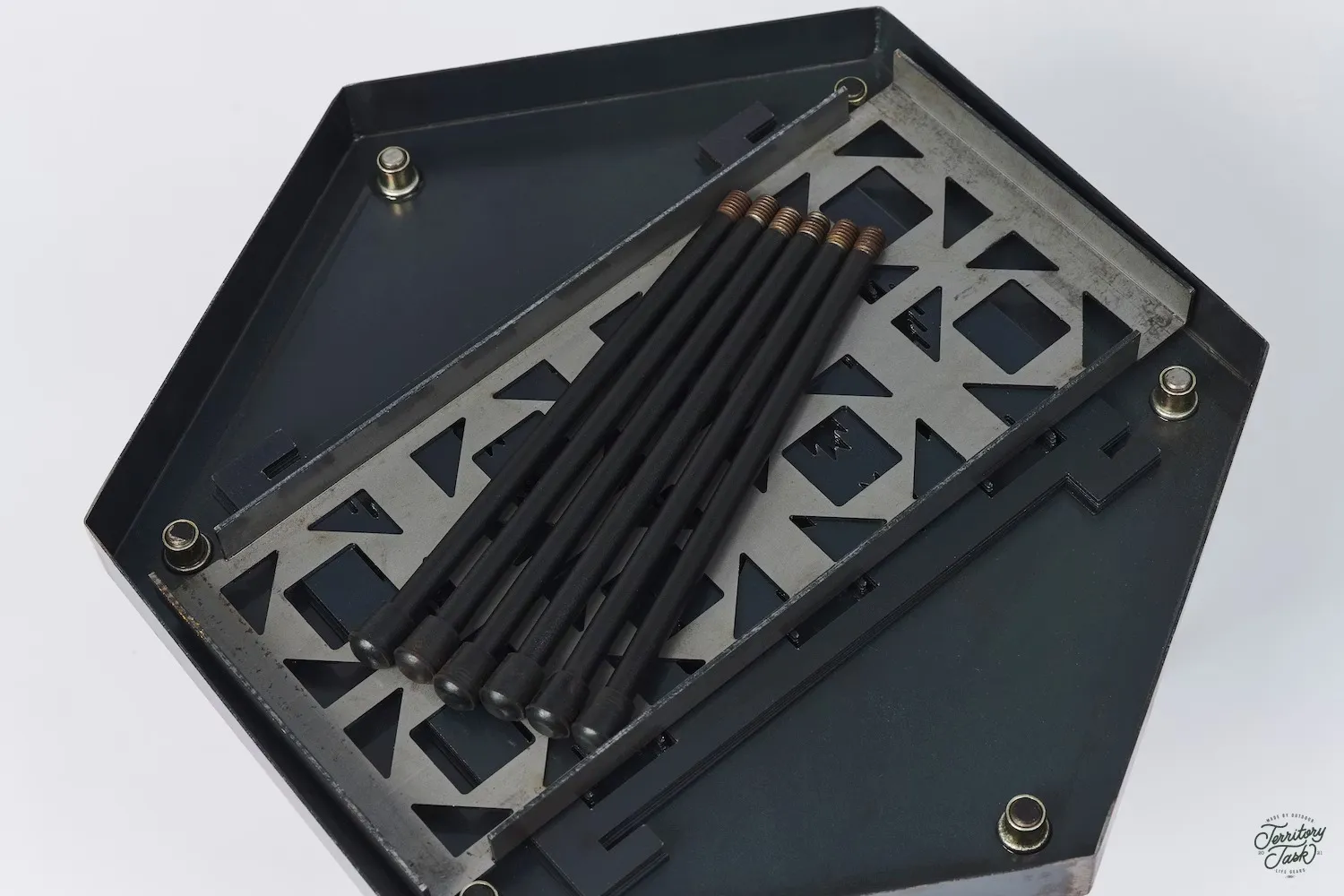 地域仕事/Territory Task 黑木隼焚火台