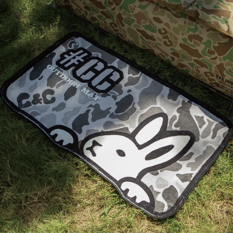 C&C Airlab 仿羊絨造型小地毯