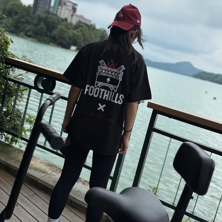 FOOTHILLS 品牌 T-shirt