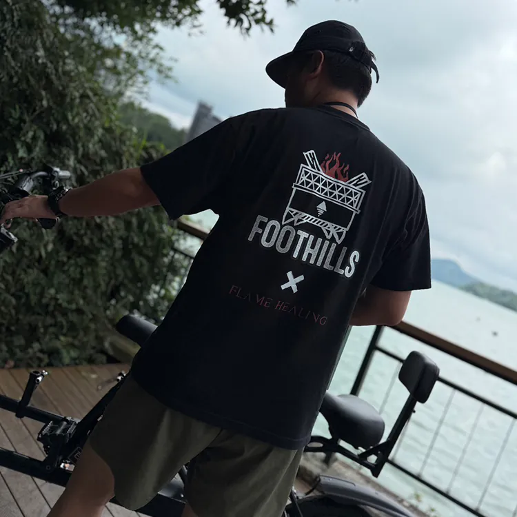FOOTHILLS 品牌 T-shirt