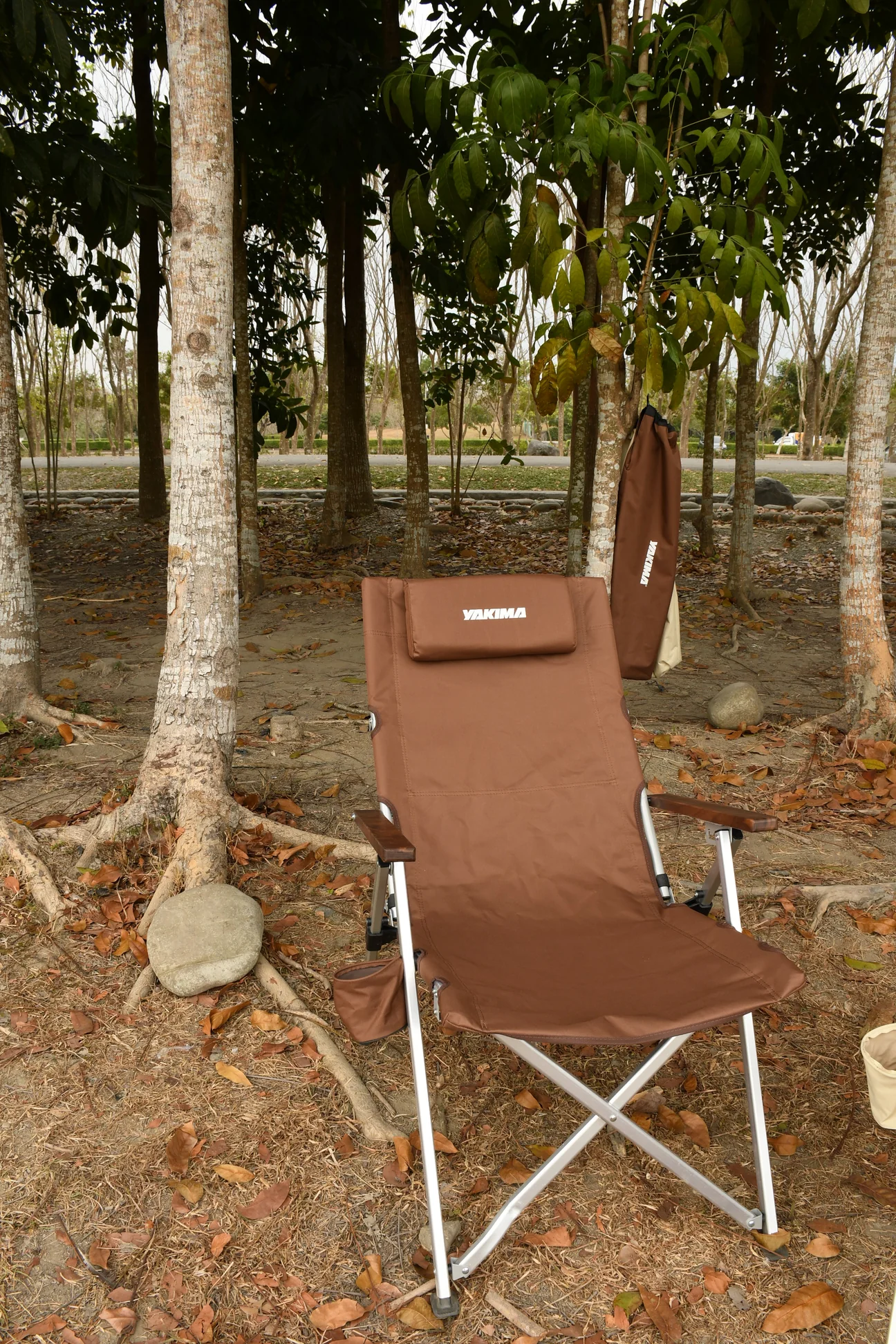 鋁合金後背提拉椅