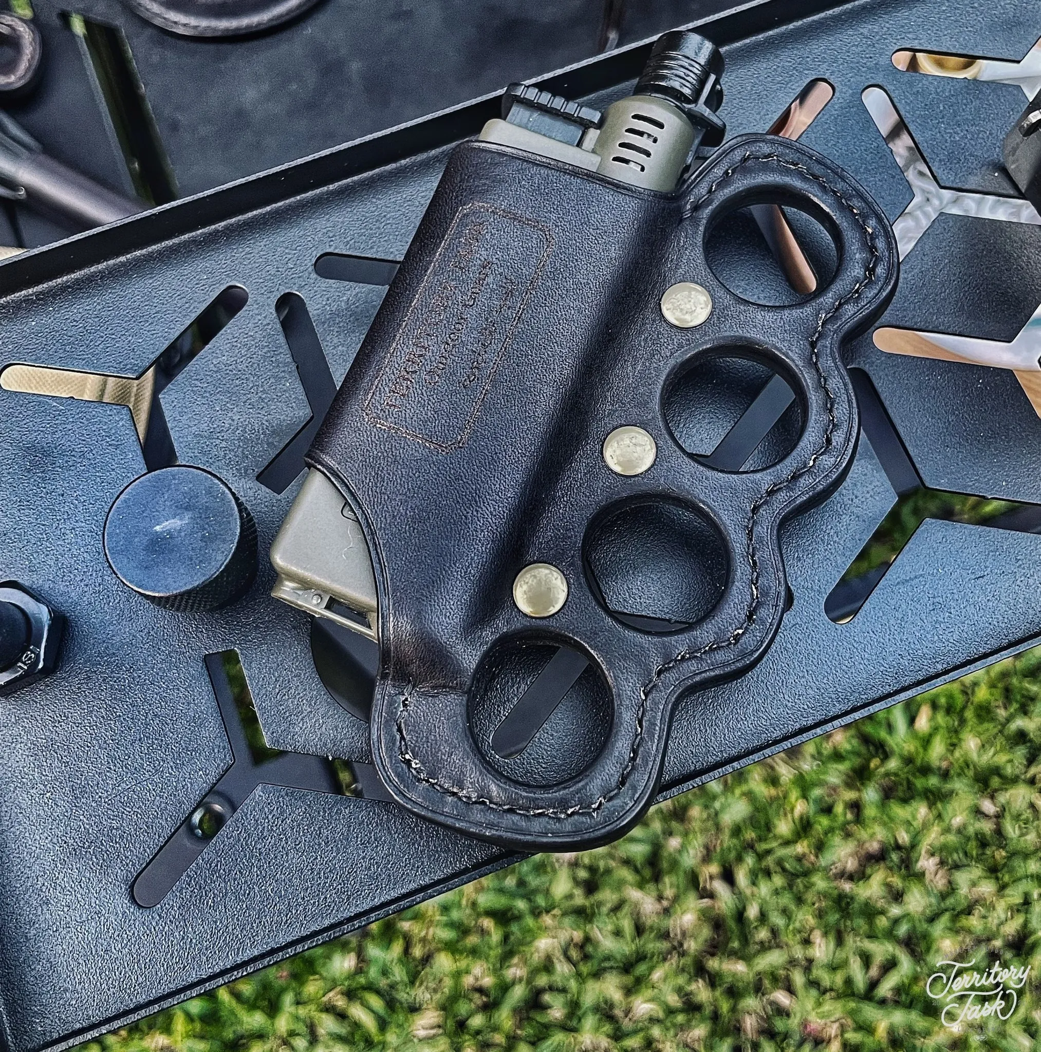 地域仕事/Territory Task 皮製手指虎SOTO專屬打火機皮套