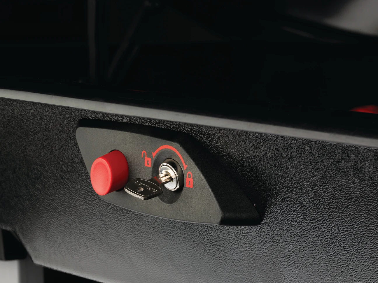 RocketBox Pro 12 車頂箱_黑