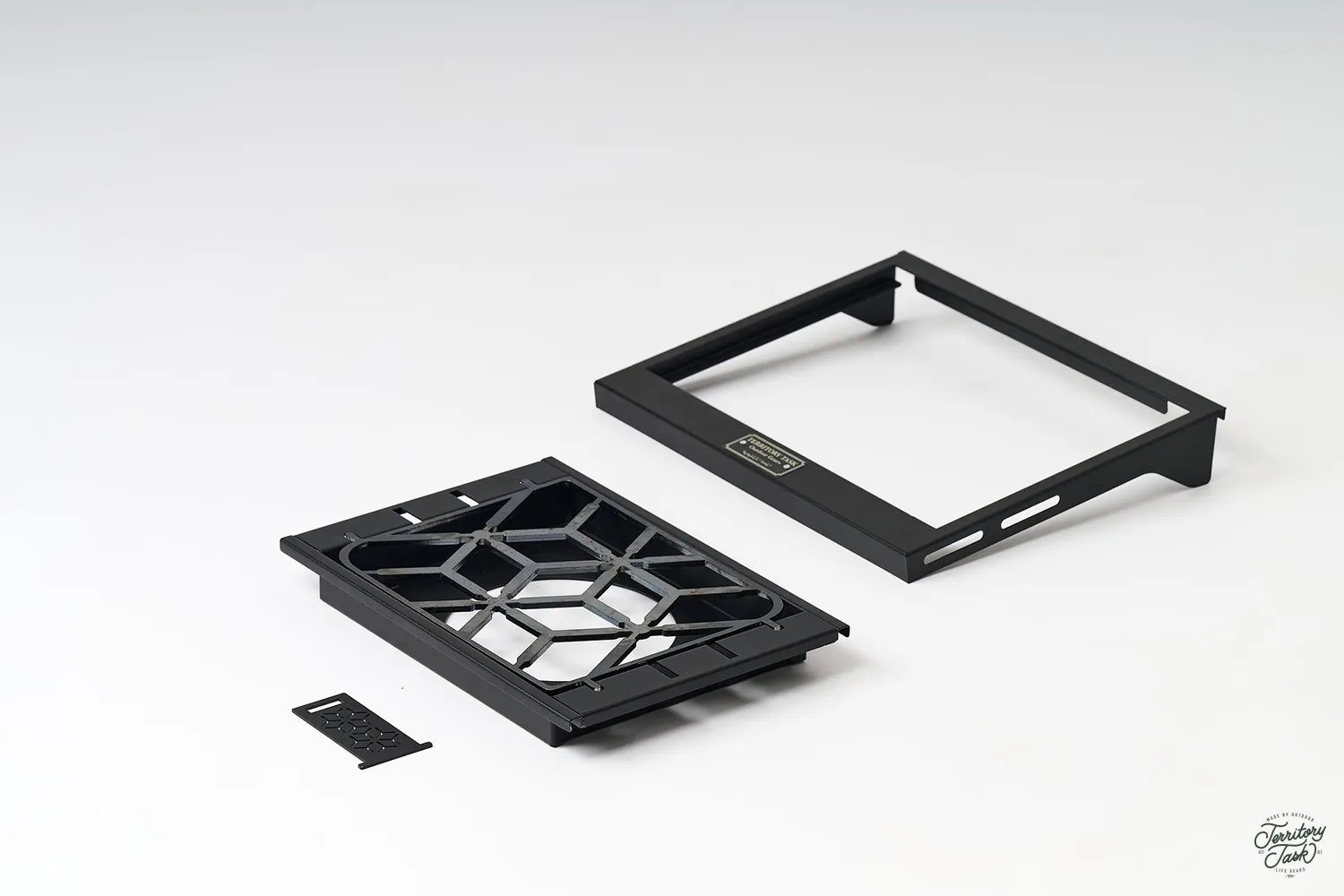 地域仕事/Territory Task dachshund 2.5單位延伸桌 x 渡鴉邊桌 套組