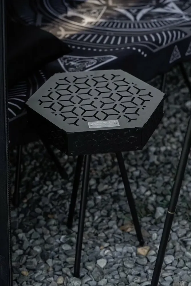 地域仕事/Territory Task 渡鴉六角小桌2.0 HEXAGON TABLE