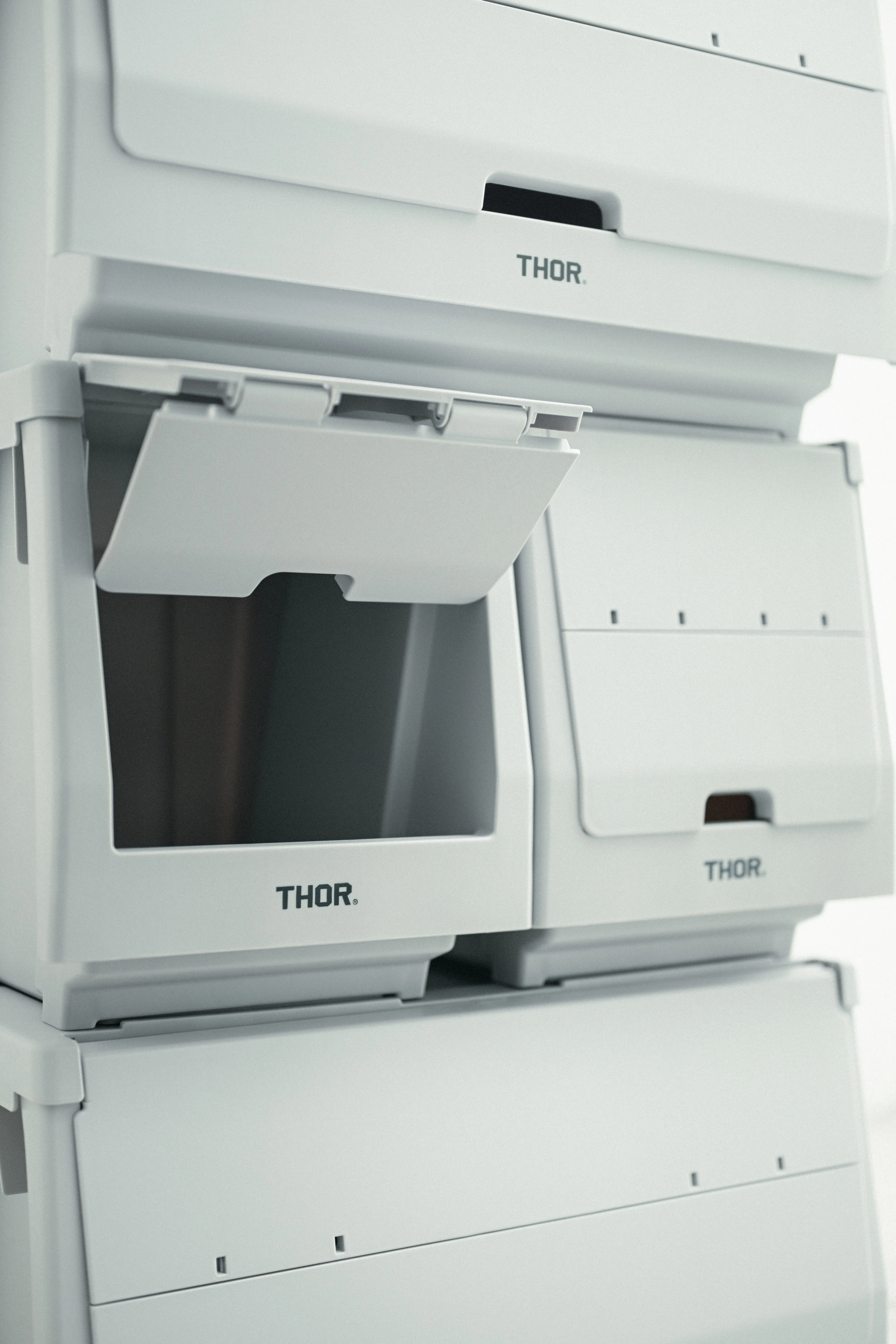 THOR 前開掀蓋式收納箱 20L & 50L