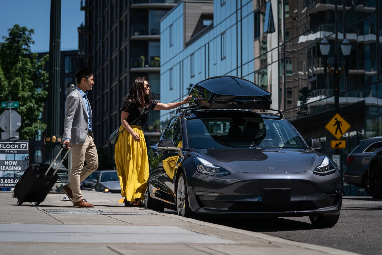 GrandTour 16 車頂箱_亮面