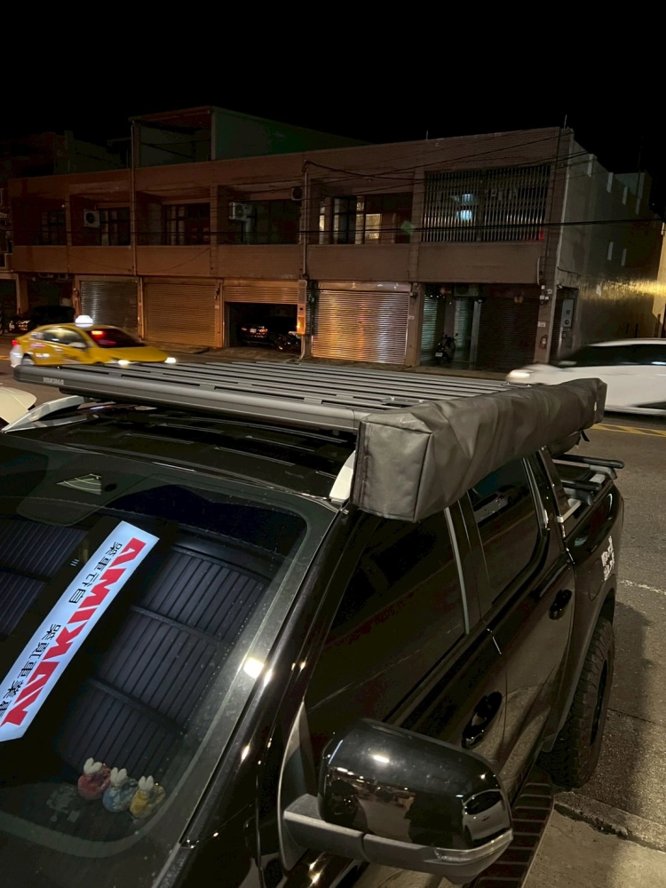 FORD RANGER 安裝 YAKIMA LockNLoad Platform 重載平台 + YAKIMA OverNOut 180 車邊帳