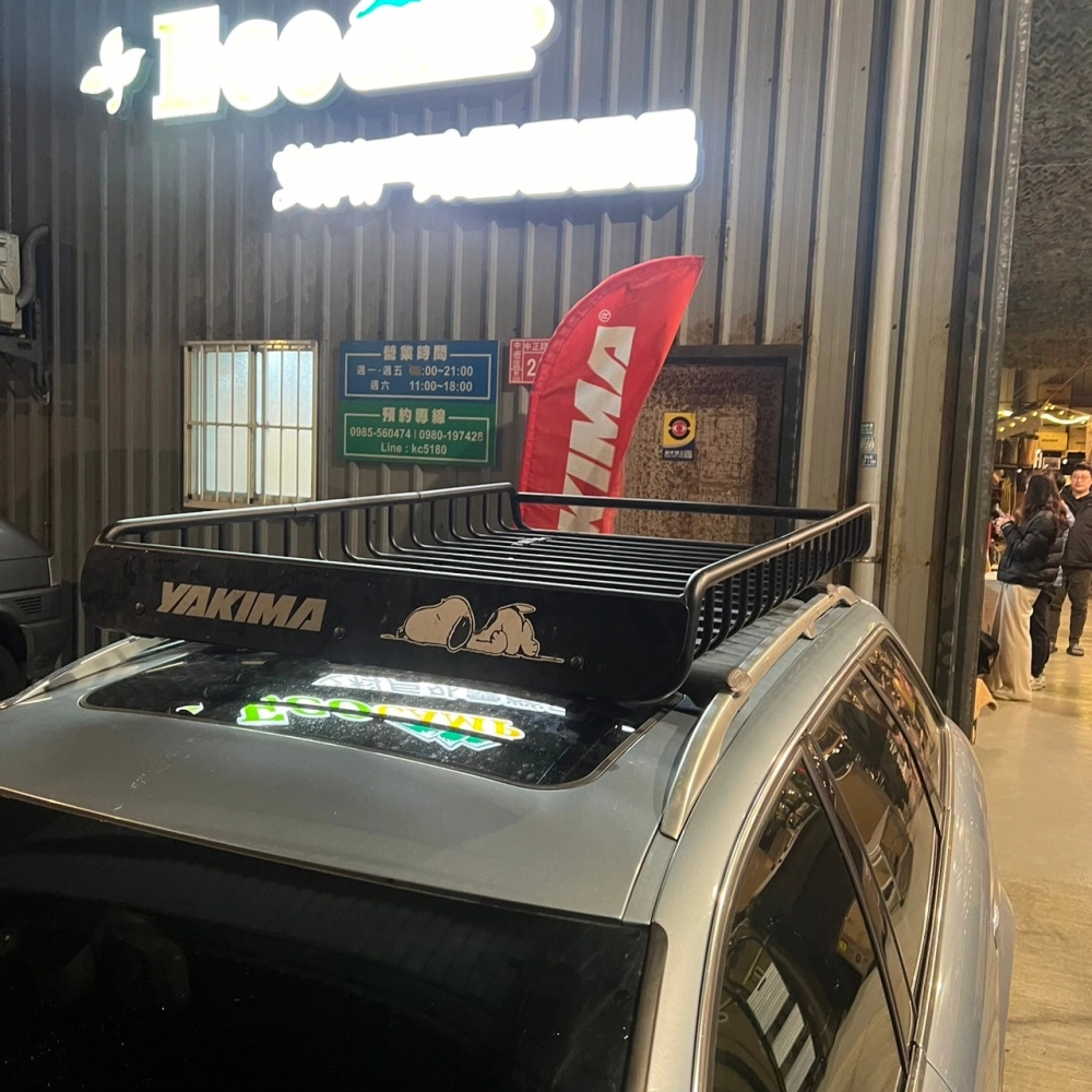 Audi B7 安裝 YAKIMA夾直桿式橫桿 YAKIMA戰士籃+延伸架