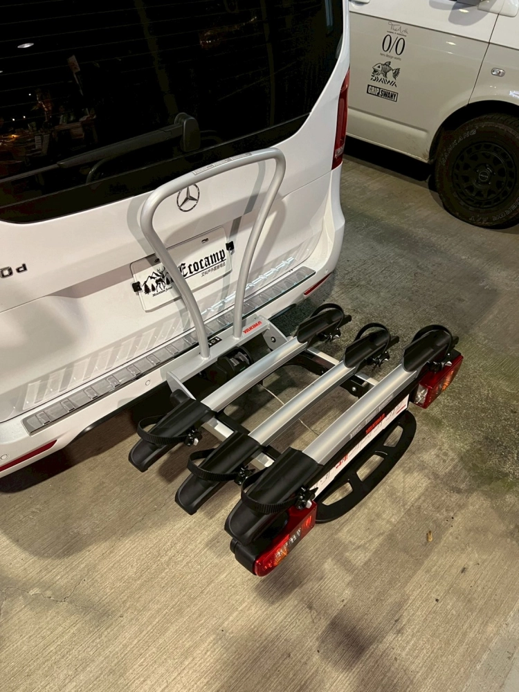 Benz V系 Yakima 拖車式自行車架