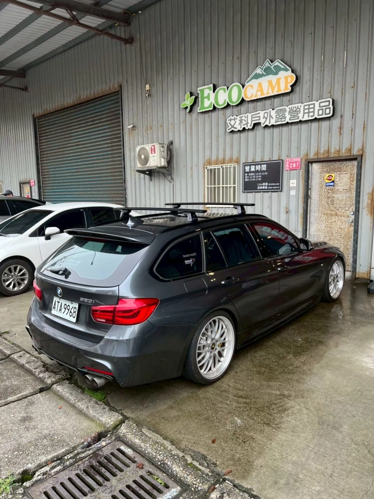 BMW3系旅行車 安裝 YAKIMA 突出式橫桿