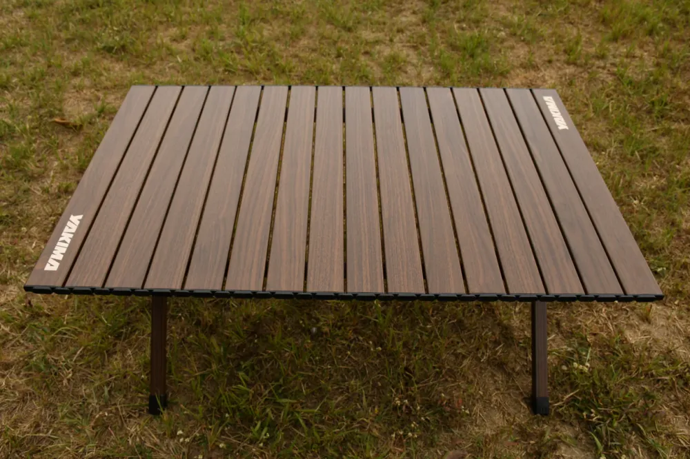 鋁合金腳蛋捲櫸木桌_胡桃木色