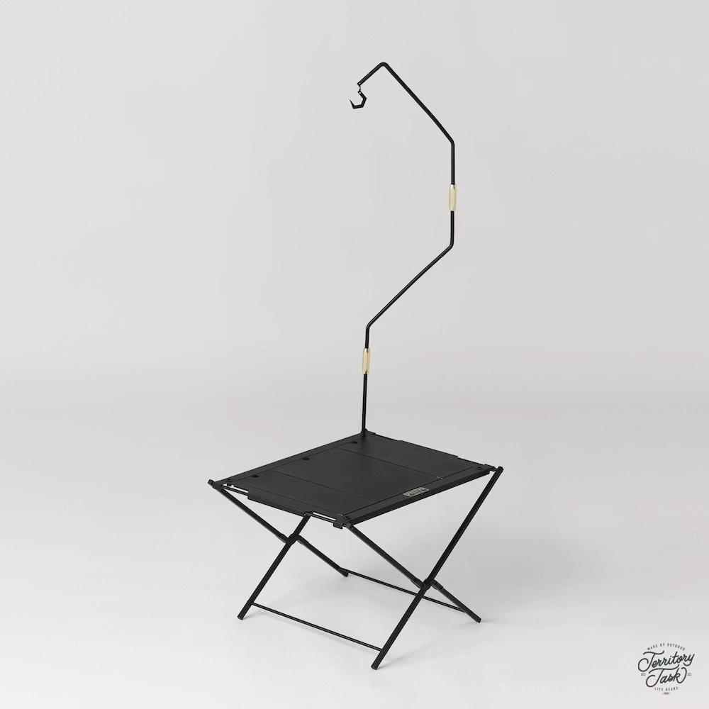 地域仕事/Territory Task 渡鴉桌燈柱 RAVEN LIGHT POLE