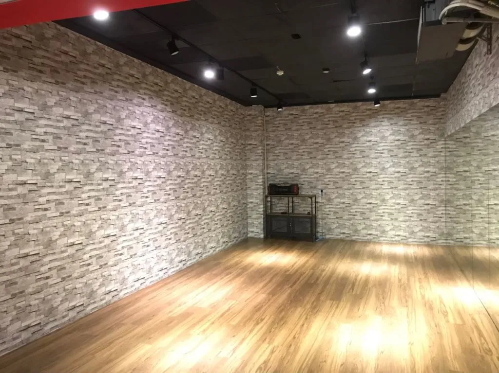 壁紙 - 颶風舞蹈工作室