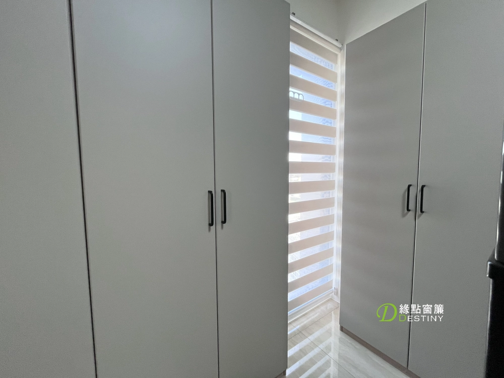 臥室調光簾｜臥室窗簾