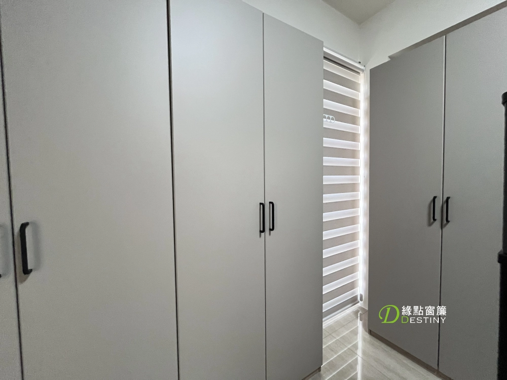 臥室調光簾｜臥室窗簾