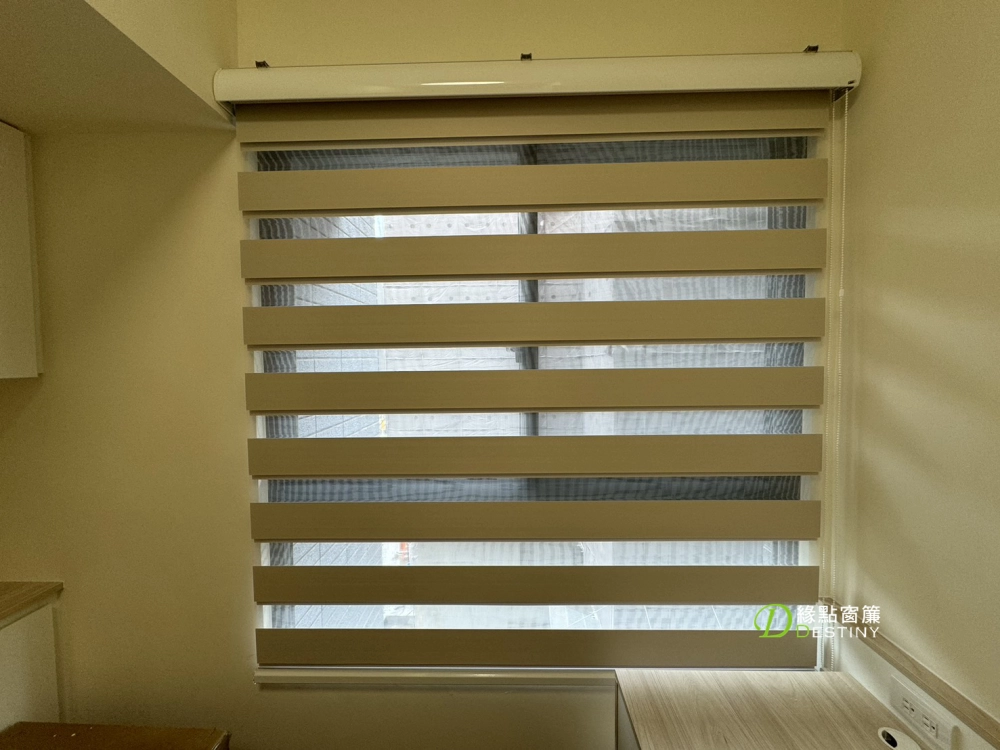 臥室調光簾｜臥室窗簾