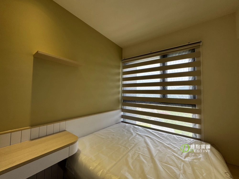 臥室調光簾｜臥室窗簾