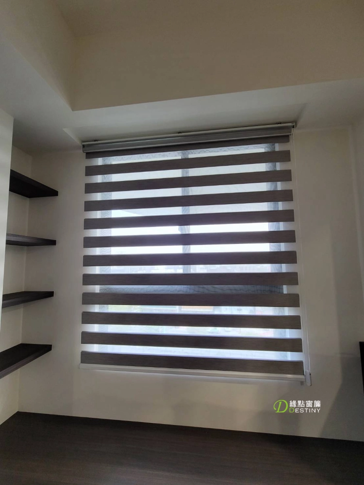臥室調光簾｜臥室窗簾