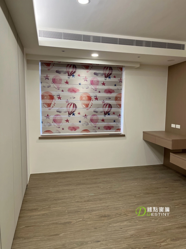 臥室調光簾｜臥室窗簾