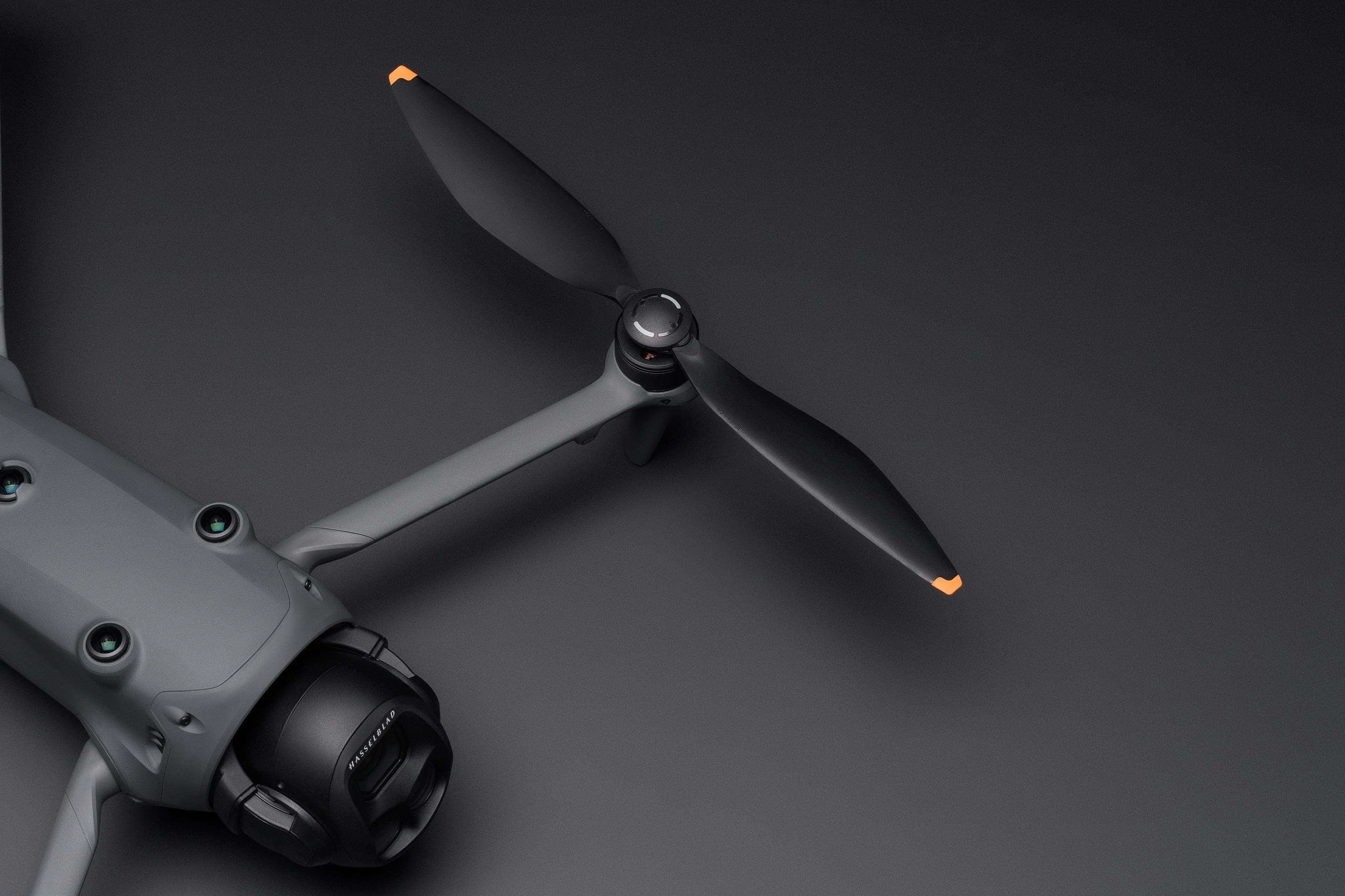 DJI Mavic 4 Pro 螺旋槳