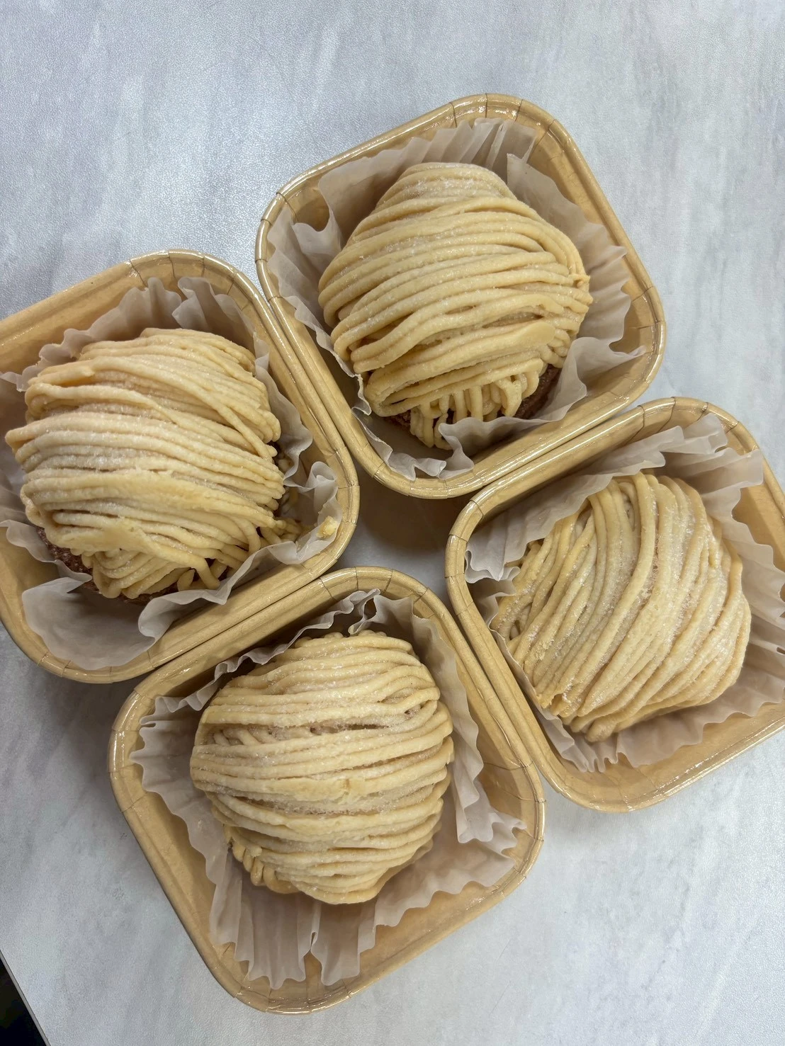 和栗蒙布朗