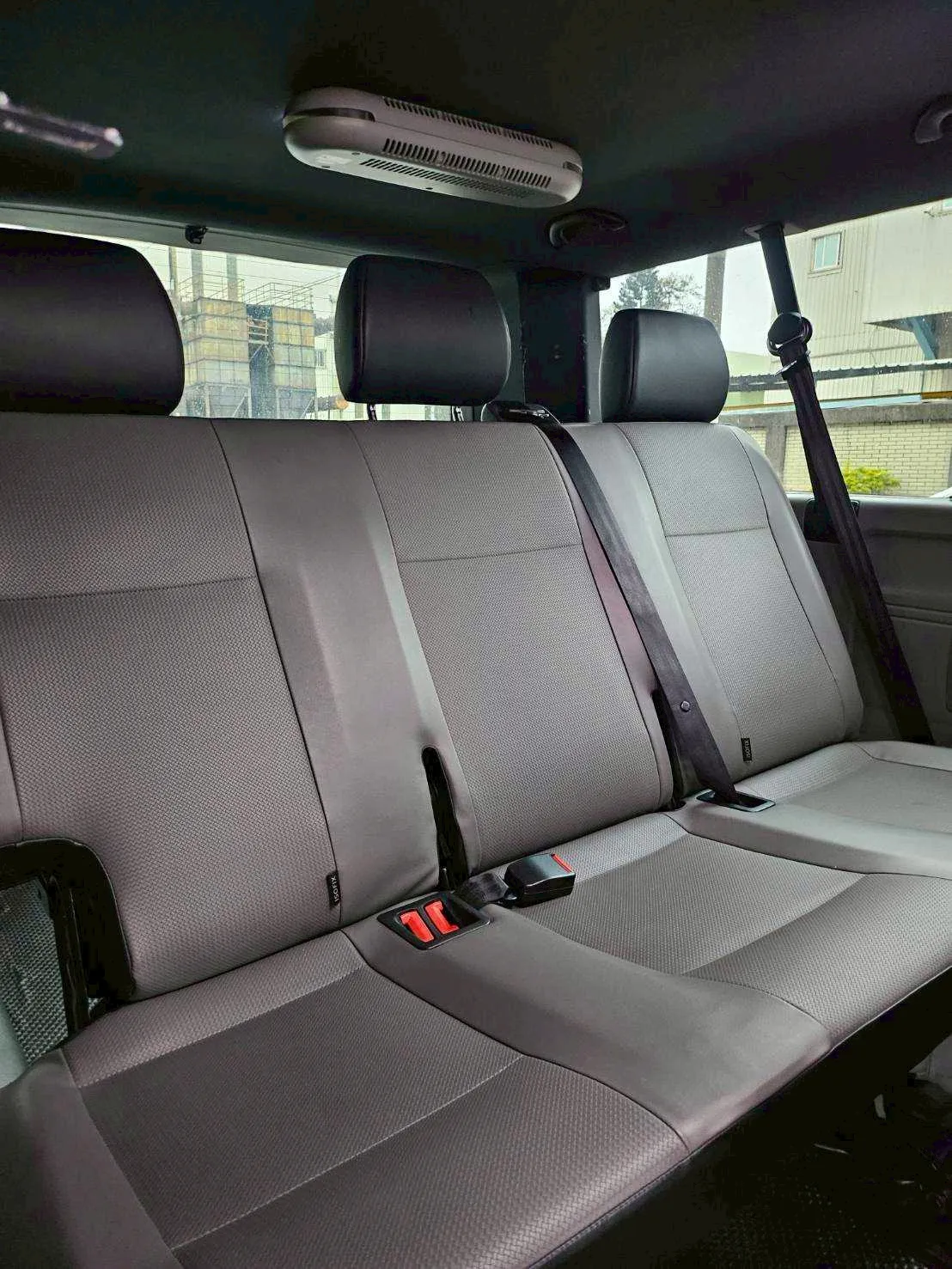 Volkswagen T6 Caravelle (九人座)