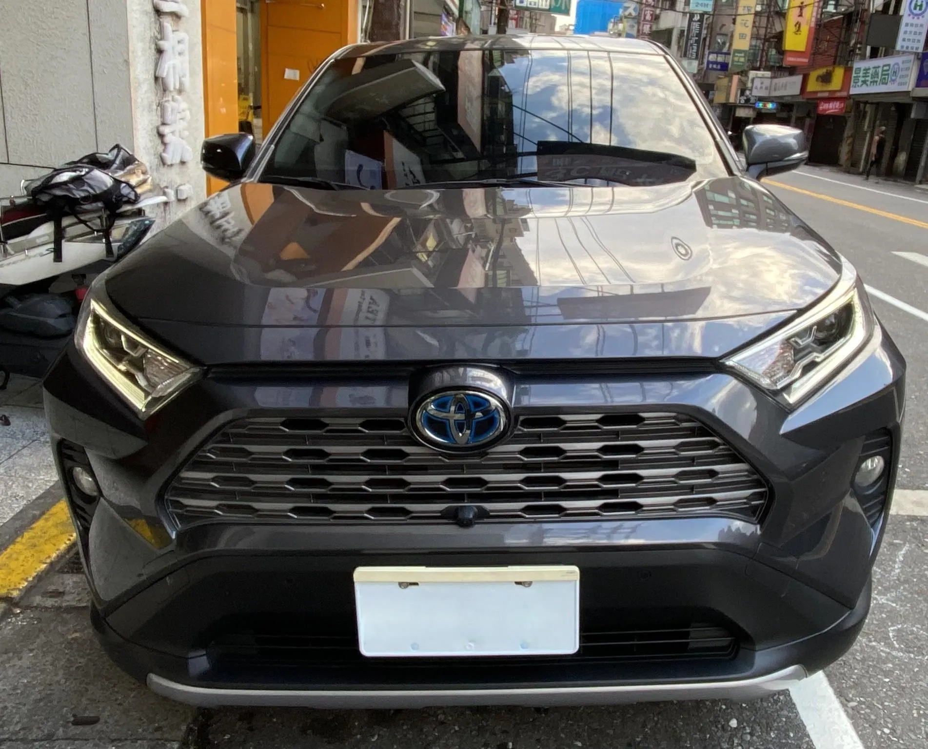 Toyota Corolla Cross(五人座)