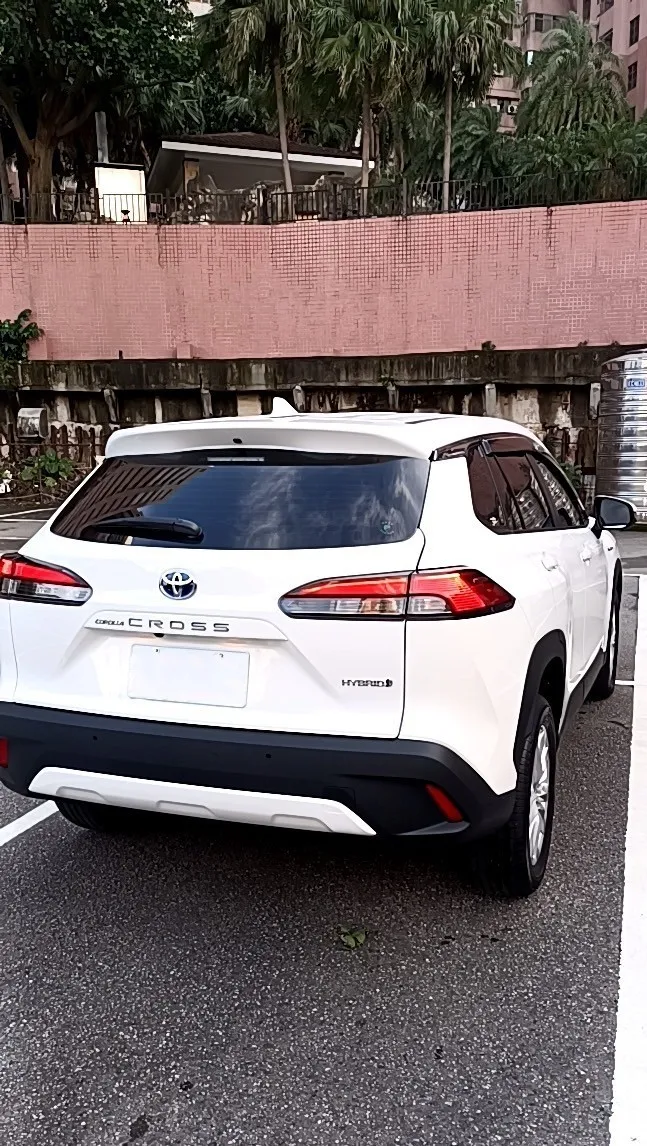 Toyota Corolla Cross(五人座)