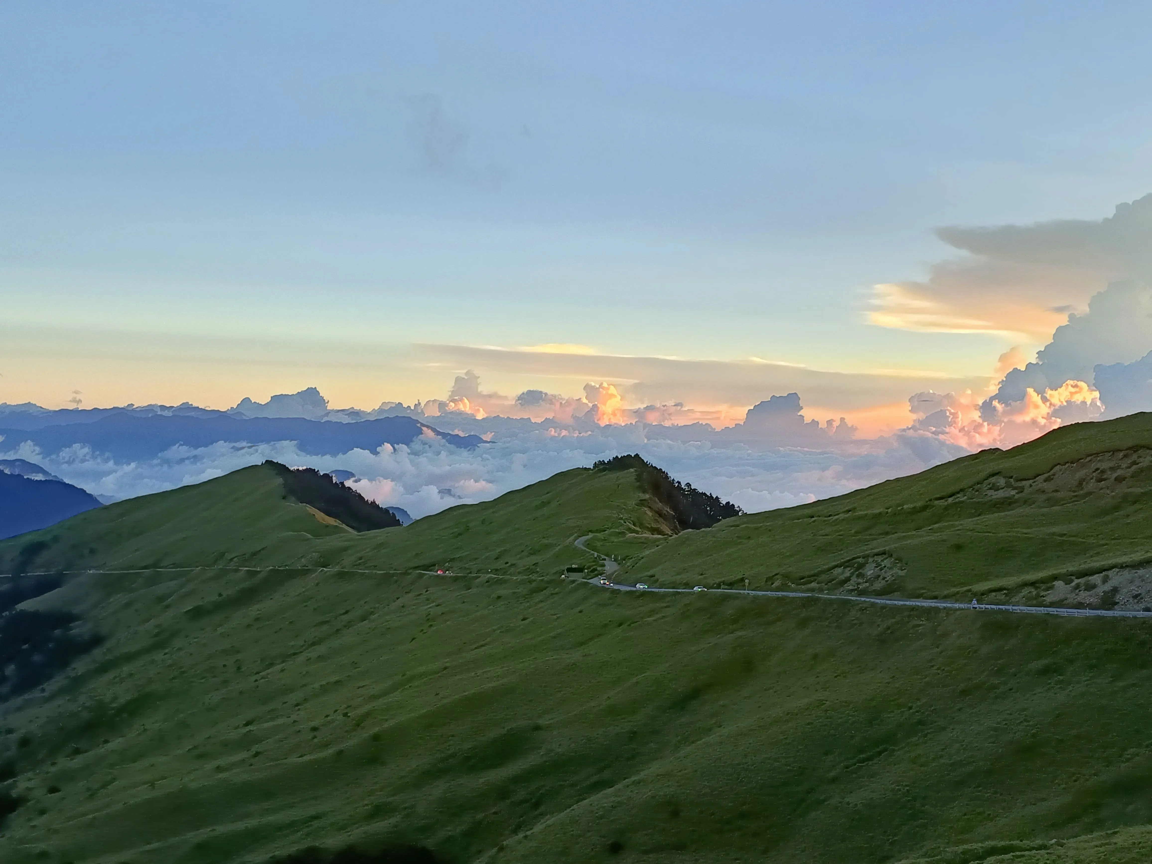 合歡山/海拔3275公尺台灣公路最高點