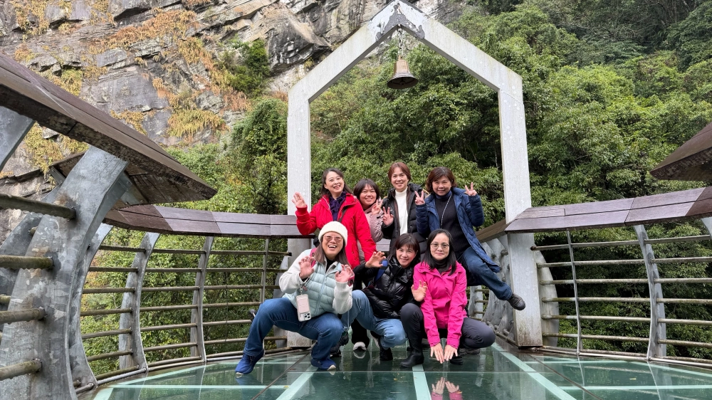 包車旅遊、包車旅拍、台北包車旅遊