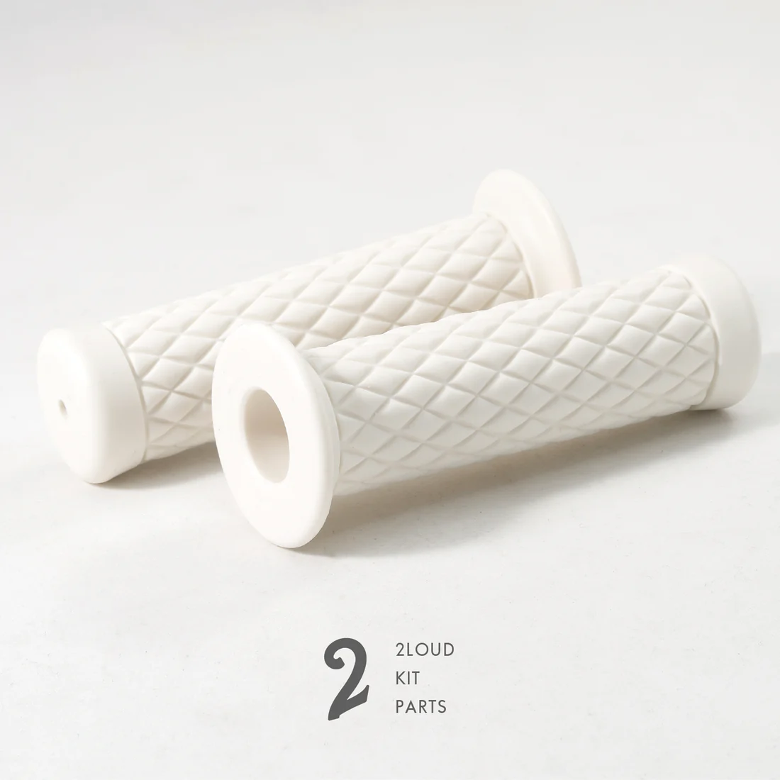 2LOUD Custom White Vintage Handlebar Grips