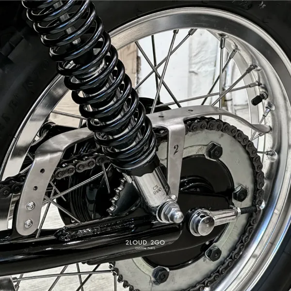 2LOUD Custom｜YAMAHA SR400 Chain Cover