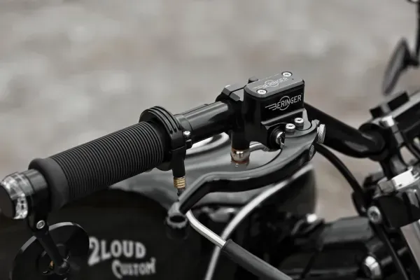 HD 72 Flattracker