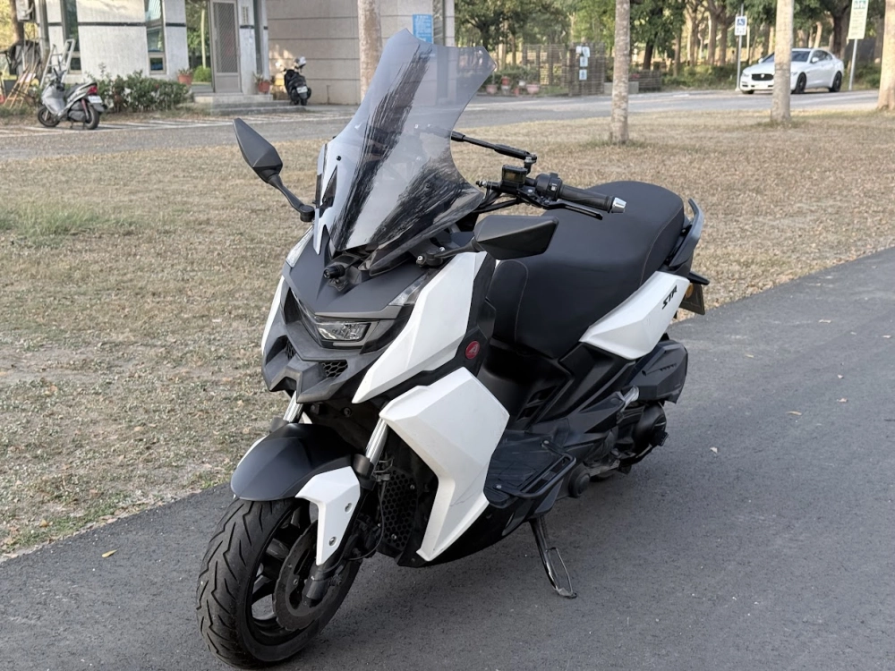 23＂宏佳騰 STR300