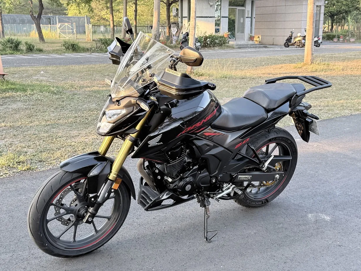 22＂HONDA HORNET 2.0
